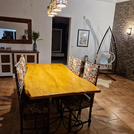 Casa Lameiras Feriehus